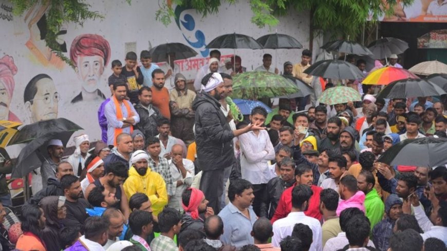 मराठी भाषेच्या लढ्यानंतर आता राज ठाकरेंचा बच्चू कडूंना पाठिंबा, ‘सातबारा कोरा यात्रेत