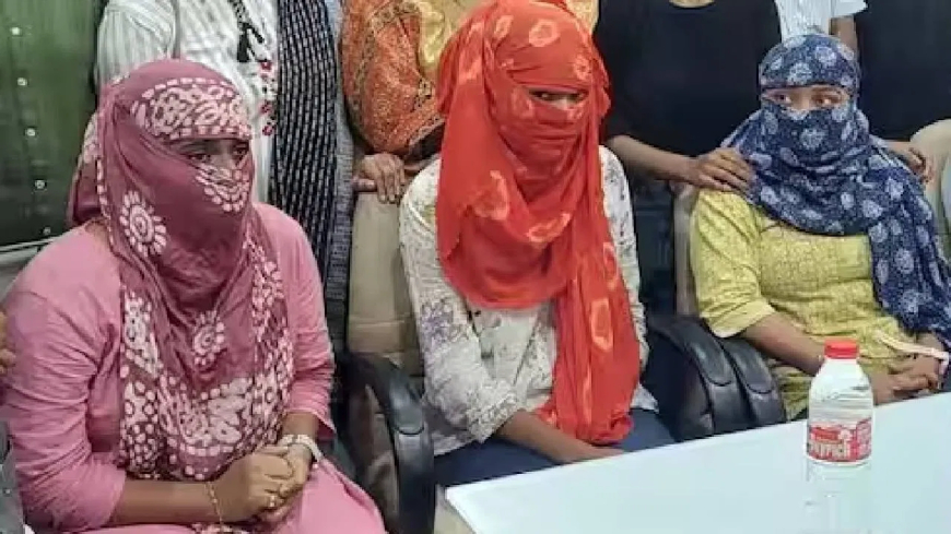 बाथरूममध्ये घुसले, आमचे अंतर्वस्त्र... तरुणींनी पुणे पोलिसांवर खळबळजनक आरोप केले आहेत