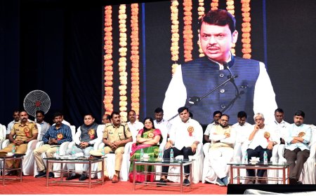 अमरावतीत 400 उमेदवारांना एकाच दिवशी नियुक्तीपत्रे | अनुकंपा तत्त्वावरील नियुक्तीचा ऐतिहासिक सोहळा