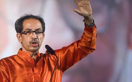 ठाकरे गटाला सर्वात मोठा हादरा, बड्या नेत्याने थेट दिला राजीनामा; ऐन निवडणुकीत नाराजीमुळे खळबळ!