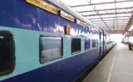 अमरावती-पुणे-अमरावती एक्सप्रेस तीन दिवस रद्द राहणार आहे.