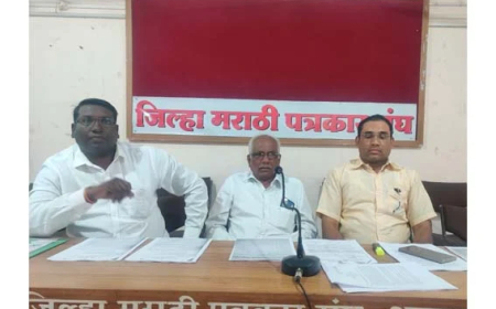 भ्रष्टाचाराविरुद्धच्या कडक भूमिकेमुळे अविश्वास ठराव आणला