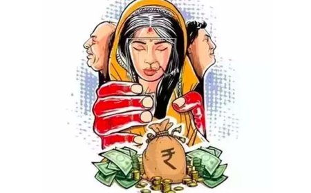 ५० लाख रुपये द्या नाहीतर नोकरी सोडा.