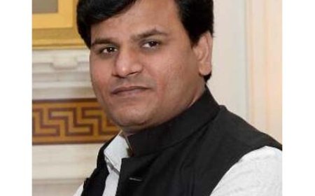 रवी राणा यांच्या सूचनेनुसार सुनील राणा यांनी गोपाळ नगर अंडरपासची पाहणी केली.