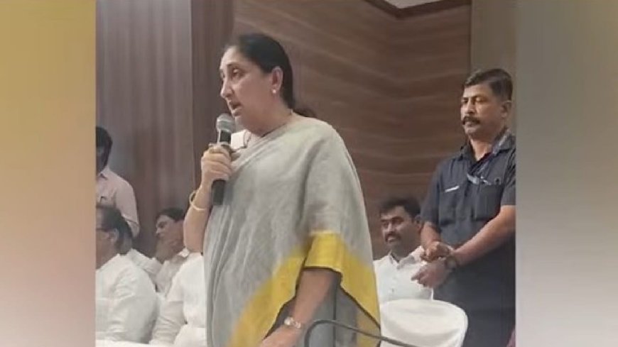 सुनेत्रा पवार यांचे पहिलेच भाषण, भावूक होत म्हणाल्या की…दादांचे स्वप्न पूर्ण..