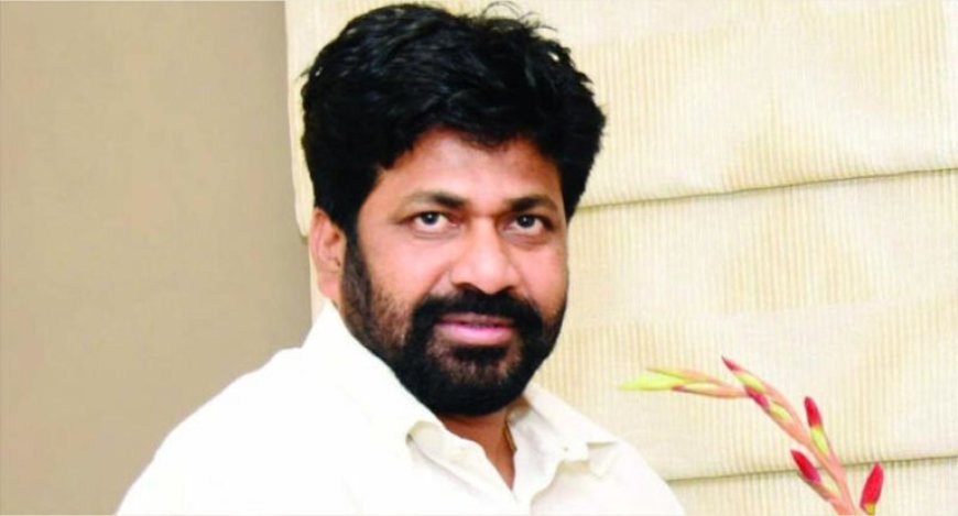 जर नक्षलवाद्यांची समस्या सोडवता येते तर मेळघाटच्या आदिवासींची समस्या का नाही?