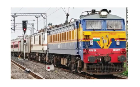 होळी स्पेशल अनारक्षित मेमू ट्रेन