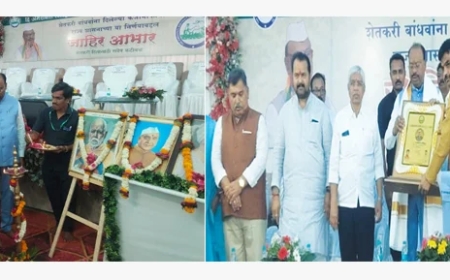 अमरावती जिल्हा सहकारी बँकेने जिल्ह्याची प्रतिष्ठा वाढवली असून शेतकऱ्यांच्या विश्वासाचे उदाहरण बनली आहे.