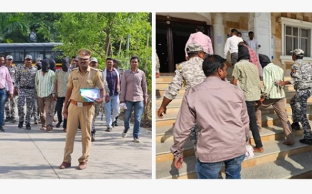 त्या पाच आरोपींना न्यायालयात हजर करण्यात आले.