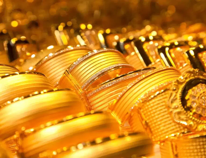 Todays Gold Rate: स्वप्नवतच! आजचा सोन्याचा भाव चांगलाच घसरला, सर्वसामान्यांना परवडणारा, 10 ग्रॅमसाठी…