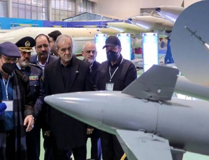 Iran-Israel War : अमेरिका-इस्रायलची एकदम परफेक्ट युद्धनिती, इराणला अशा ठिकाणी मारलं की…