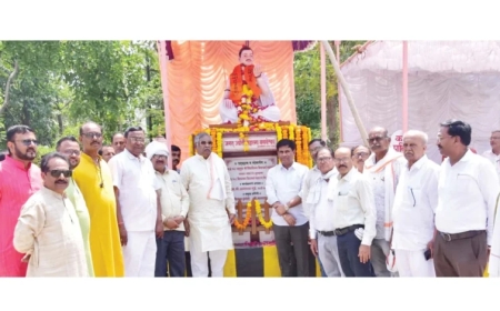 महात्मा बसवेश्वर जयंती मोठ्या थाटामाटात साजरी करण्यात आली.
