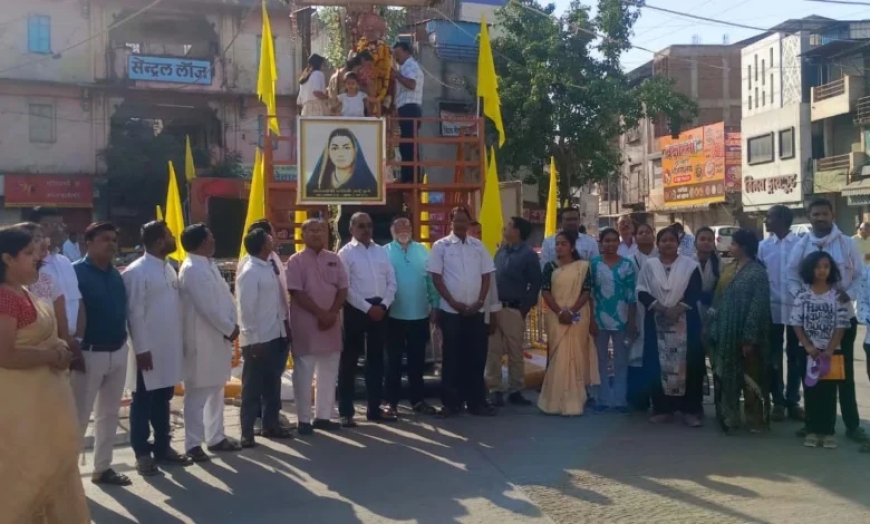 महात्मा ज्योतिबा फुले यांना विनम्र अभिवादन