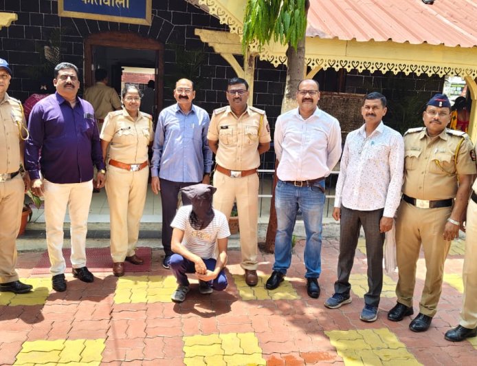 सरोज चौकात अल्पवयीन विद्यार्थिनीची छेडछाड; विकृत आरोपीला सिटी कोतवाली पोलिसांनी केली अटक