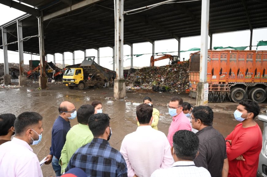 सुकळी कंपोस्ट डेपो व श्वान दहन केंद्राची आयुक्त डॉ. मंगेश गोंदावले यांची पाहणी